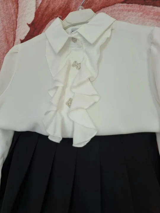 Biało-czarny elegancki zestaw dla dziewczynki